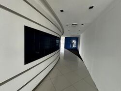 Gateway West (D7), Office #544180551